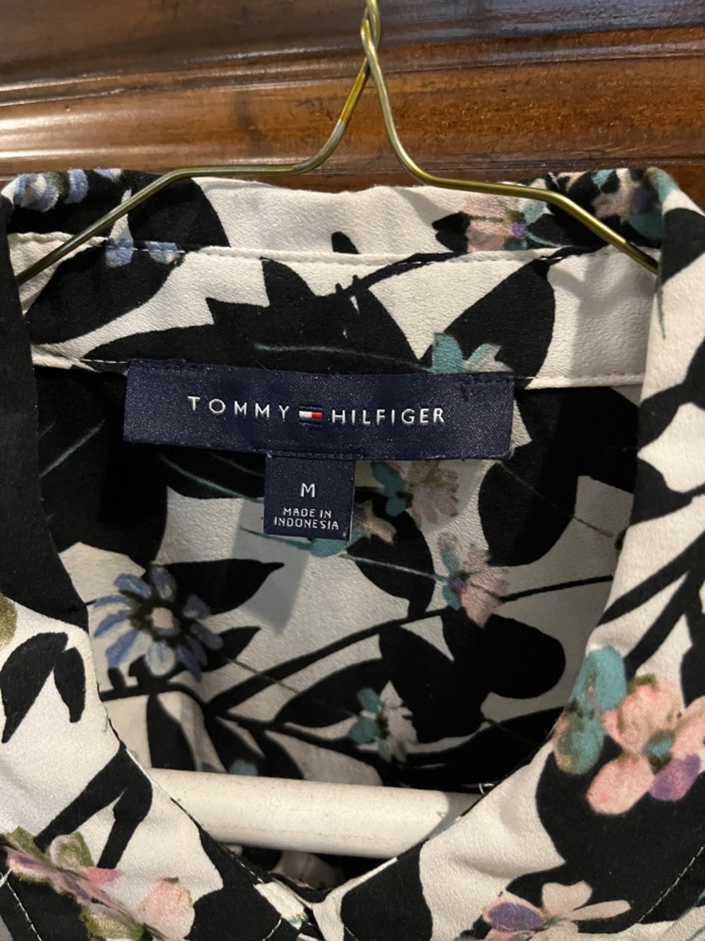 Tommy Hilfiger Black & White Floral Button-Up Shirt - Picture 2 of 5